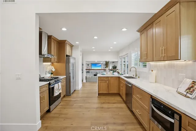 $2,197,000 | 16542 Los Verdes Lane, Huntington Beach, CA 92649