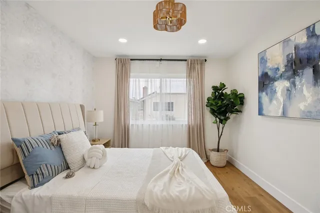 $2,197,000 | 16542 Los Verdes Lane, Huntington Beach, CA 92649