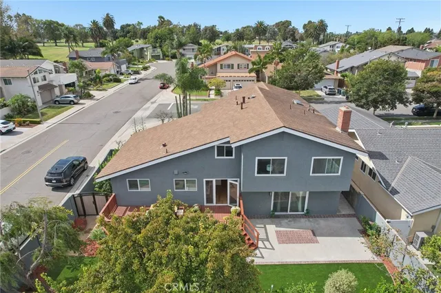 $2,197,000 | 16542 Los Verdes Lane, Huntington Beach, CA 92649