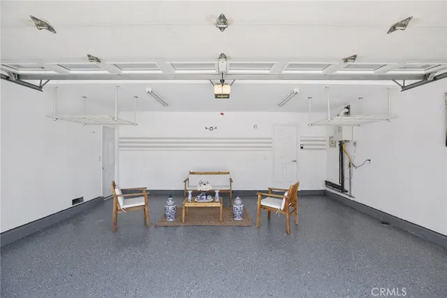 $2,197,000 | 16542 Los Verdes Lane, Huntington Beach, CA 92649