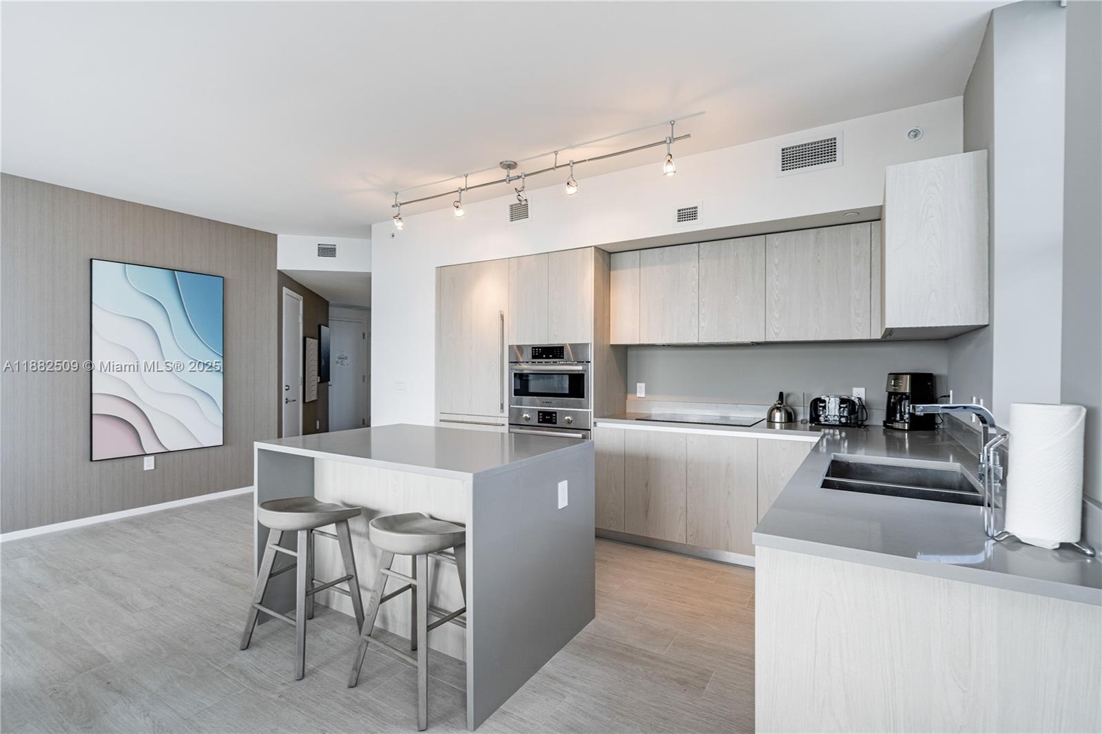 4010 South Ocean Drive, Unit R2709 Hollywood, FL 33019 - Photo 9 of 30