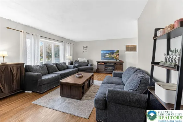 $359,900 | 642 Greenwood Street, Allentown, PA 18103