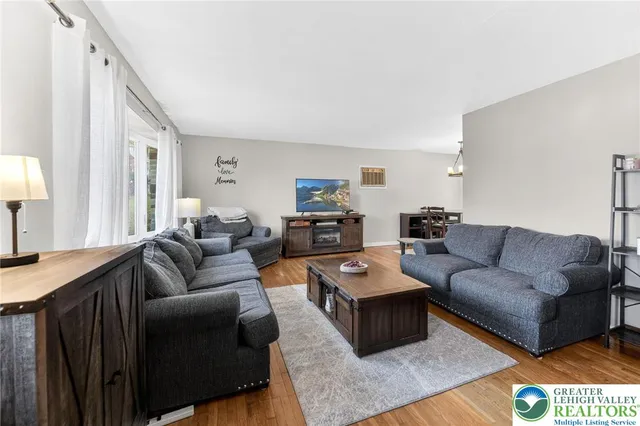 $359,900 | 642 Greenwood Street, Allentown, PA 18103