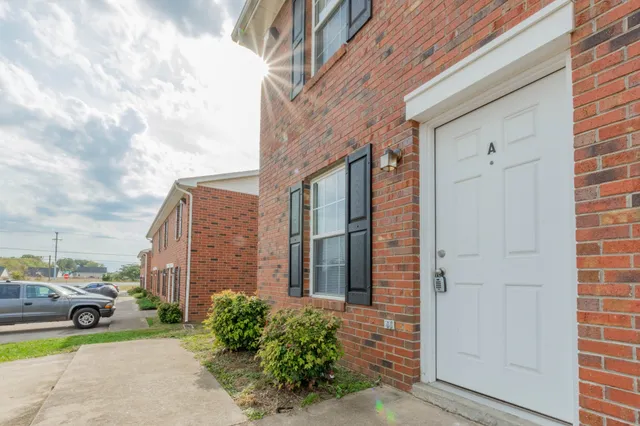 $1,125 | 3318 Royster Lane, Unit C, Clarksville, TN 37042