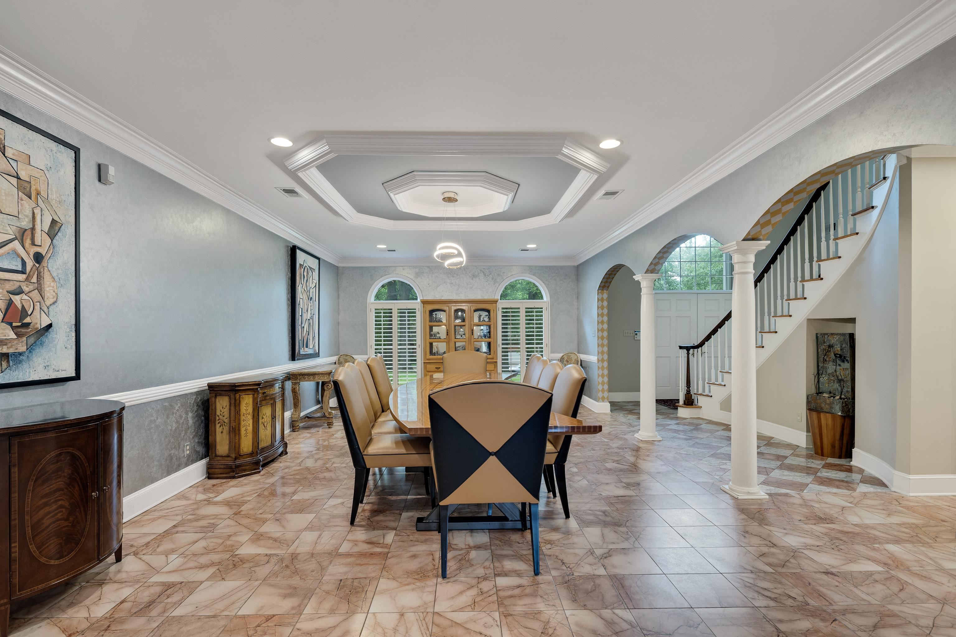 415 South Yates Road Memphis, TN 38120 - Photo 15 of 30 a view of a dining room with furniture