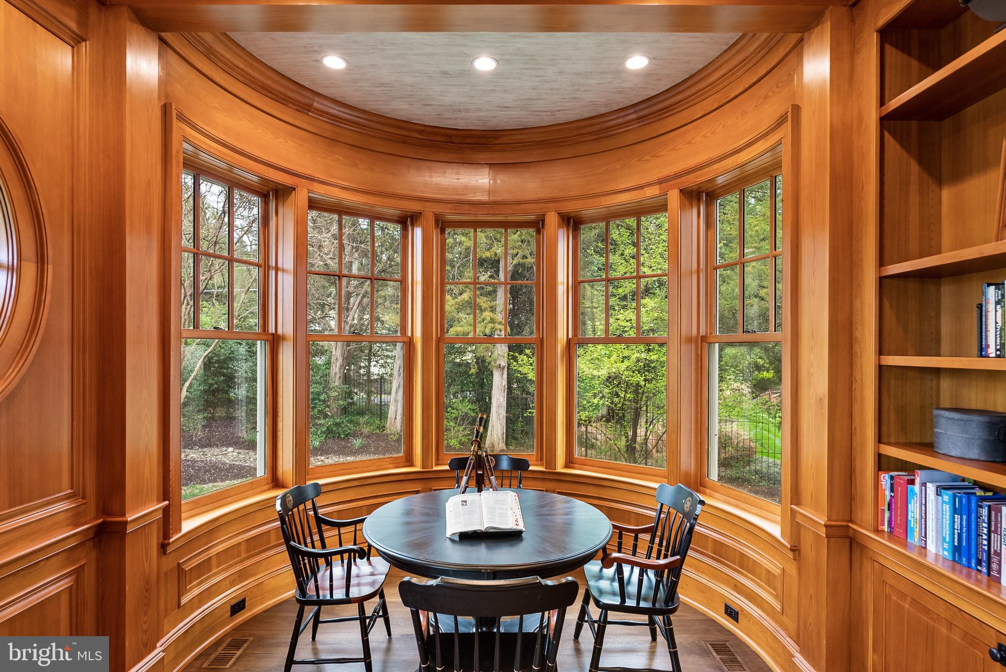 6529 Sothoron Road McLean, VA 22101 - Photo 29 of 103 Rotunda in the paneled study