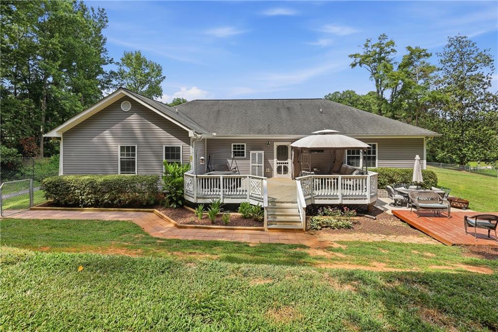 980 Falls Road Toccoa, GA 30577 - Photo 48 of 57