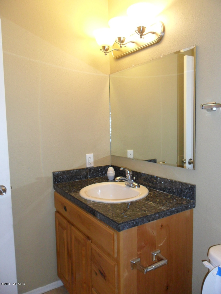1133 East Ardmore Road Phoenix, AZ 85042 - Photo 16 of 34 SAM_2355