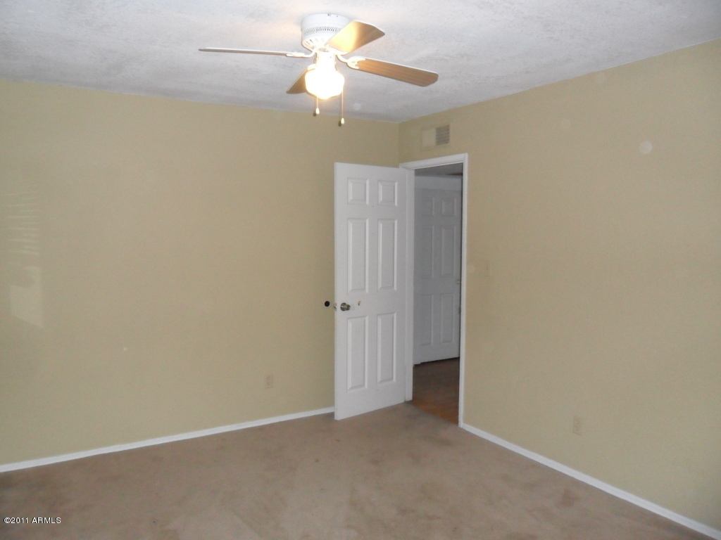 1133 East Ardmore Road Phoenix, AZ 85042 - Photo 23 of 34 SAM_2362