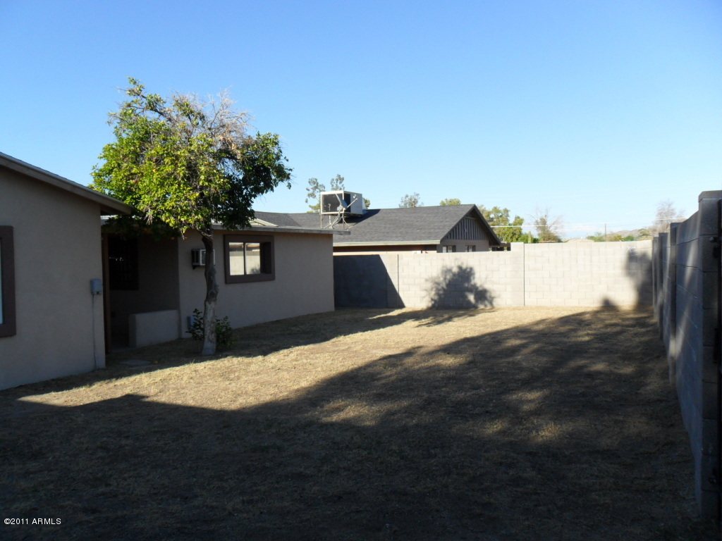 1133 East Ardmore Road Phoenix, AZ 85042 - Photo 32 of 34 SAM_2371