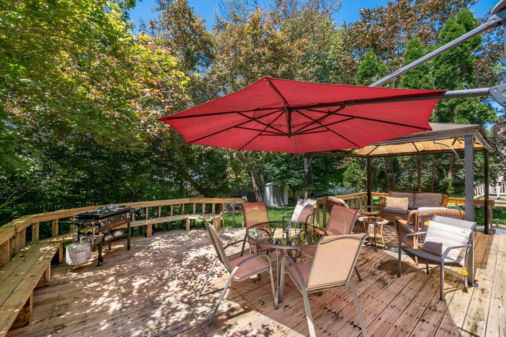 2881 Bohlen Drive Hilliard, OH 43026 - Photo 47 of 56 Spacious Deck