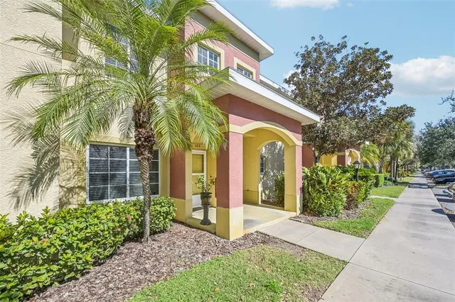 $235,000 | 3715 45th Terrace West, Unit 103, Bradenton, FL 34210