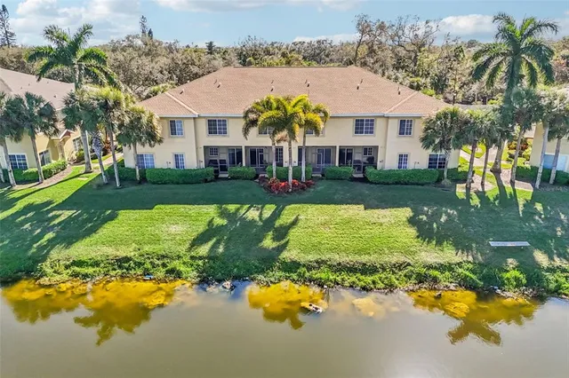 $235,000 | 3715 45th Terrace West, Unit 103, Bradenton, FL 34210