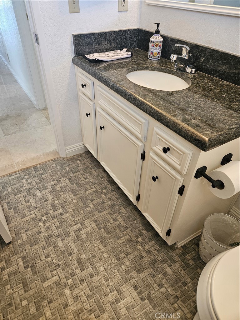 205 Rancho Street Ridgecrest, CA 93555 - Photo 14 of 17