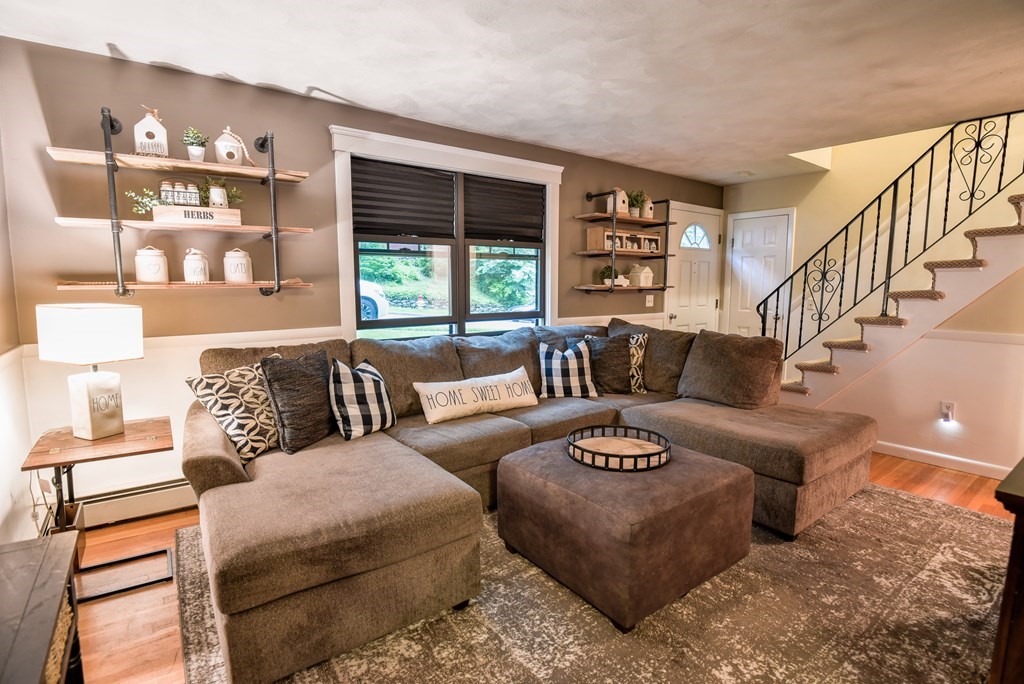 11 Brewster Road Worcester, MA 01602 - Photo 16 of 41 Gallery Image 16