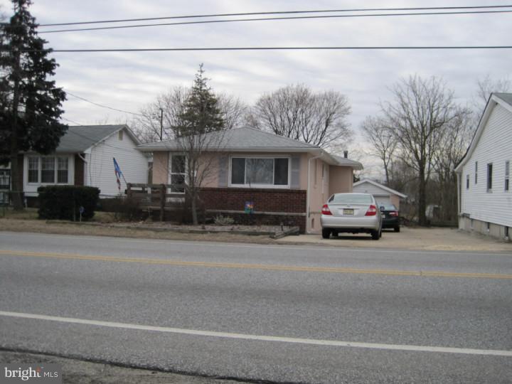 1168 Berkley Road Gibbstown, NJ 08027 - Photo 2 of 20 Exterior Front
