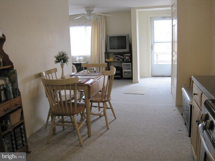 1168 Berkley Road Gibbstown, NJ 08027 - Photo 11 of 20 Kitchen
