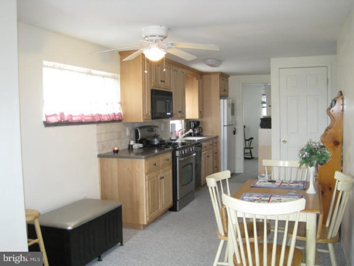 1168 Berkley Road Gibbstown, NJ 08027 - Photo 7 of 20 Kitchen