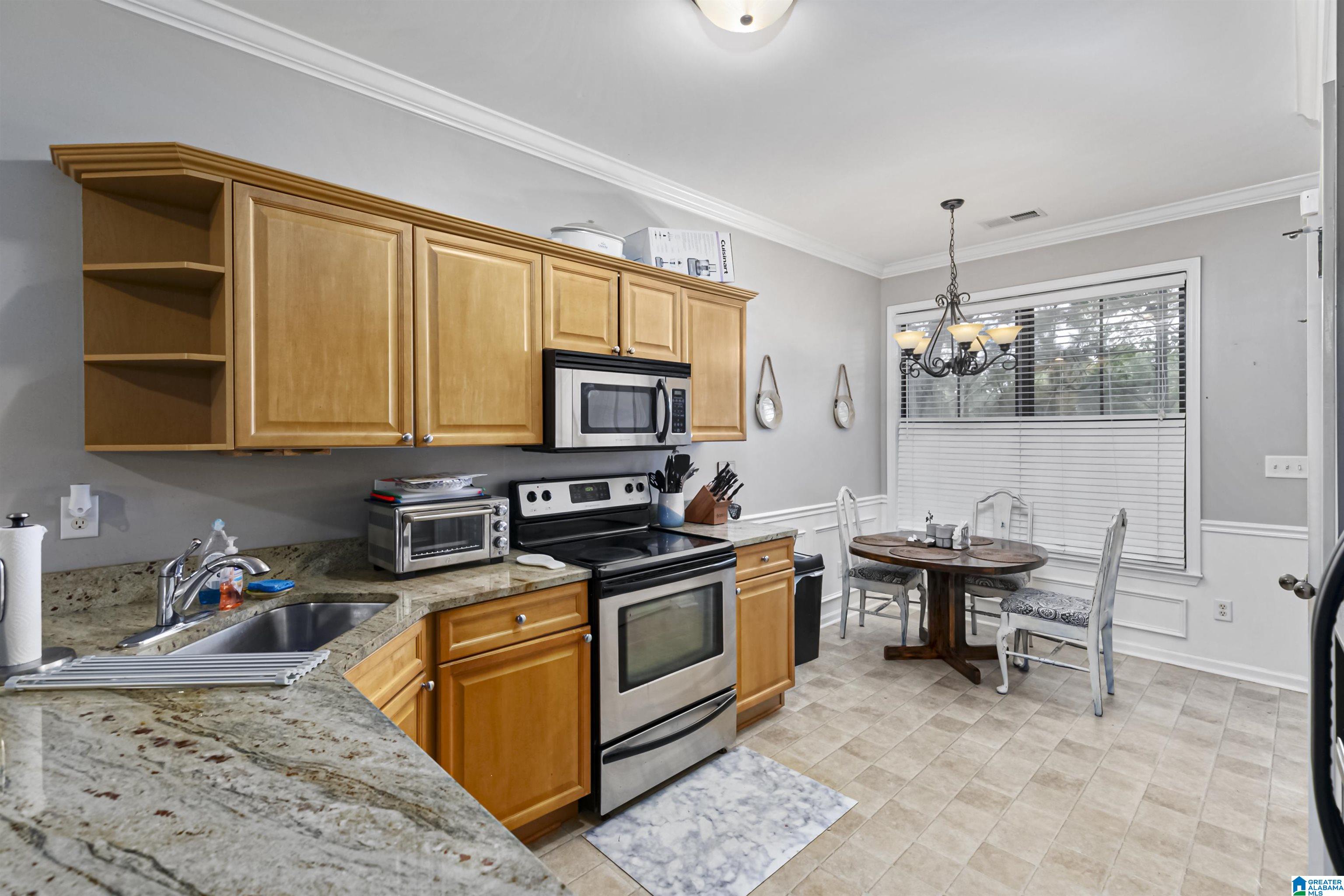 2351 Ridgemont Drive Birmingham, AL 35244 - Photo 6 of 25