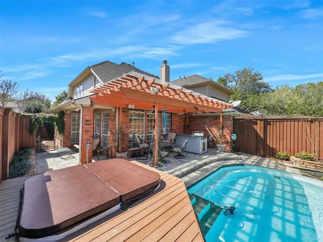 $710,000 | 7612 Pendleton Street, Dallas, TX 75252