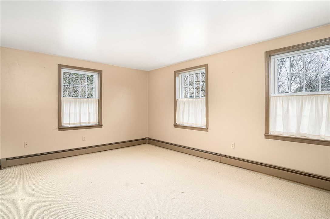 140 Howland Road East Greenwich, RI 02818 - Photo 19 of 49 Gallery Image 19