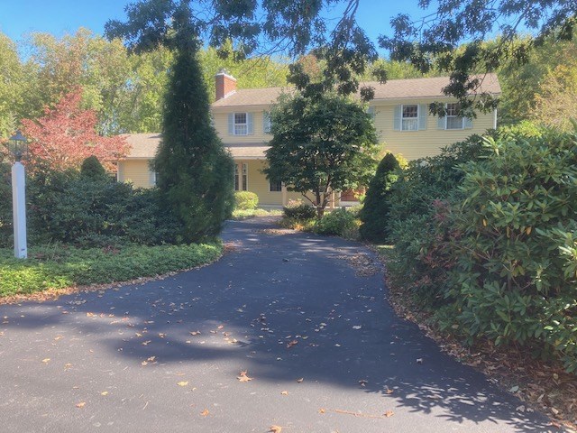 140 Howland Road East Greenwich, RI 02818 - Photo 2 of 49 Gallery Image 2