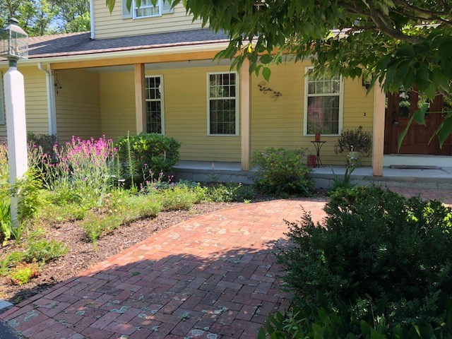 140 Howland Road East Greenwich, RI 02818 - Photo 43 of 49 Gallery Image 43