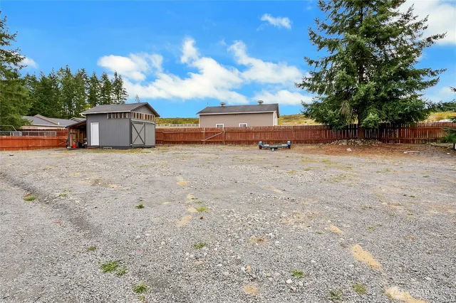 $675,000 | 502 366th St Court South, Roy, WA 98580