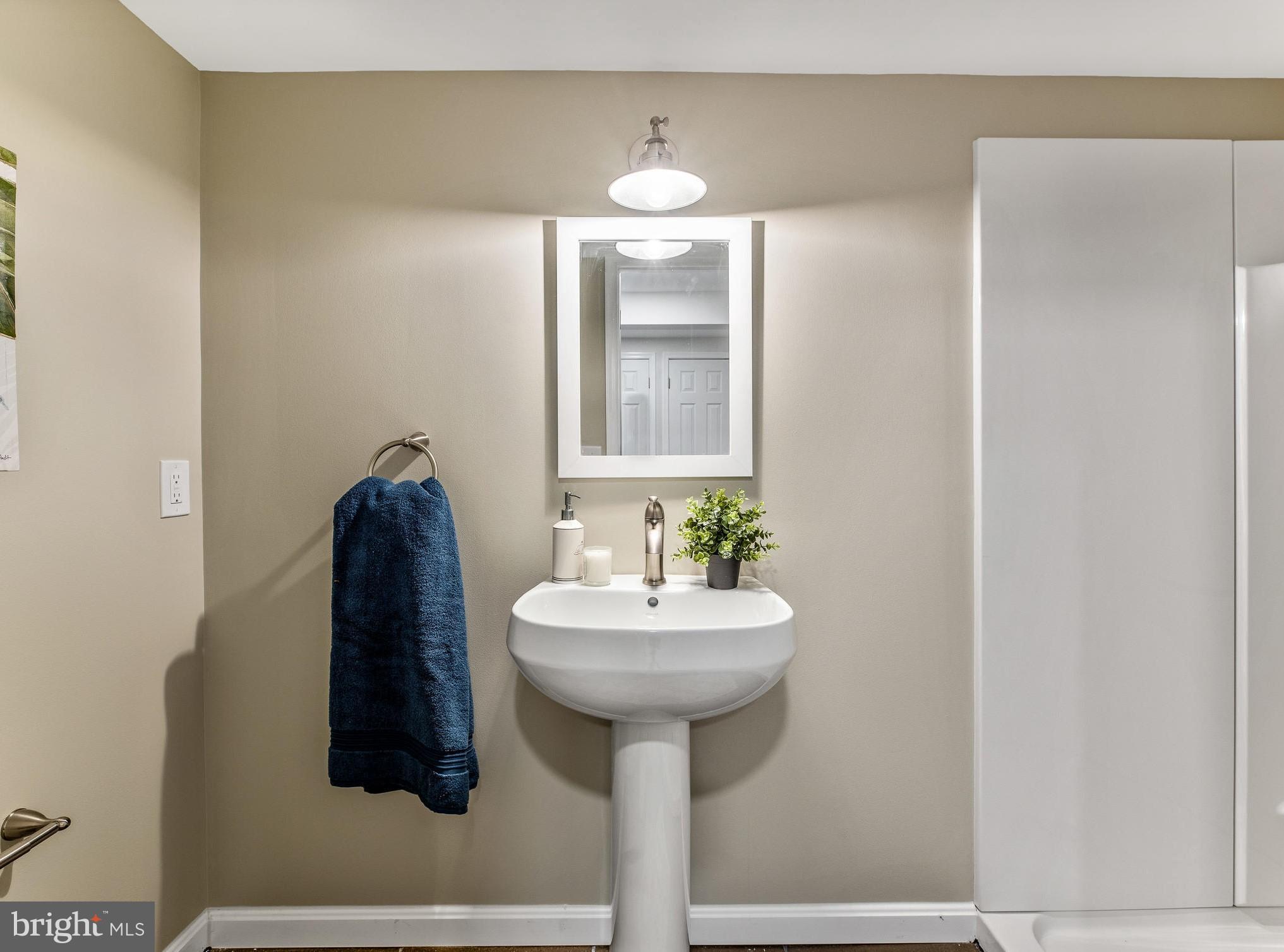 114 Oakwood Road Edgewater, MD 21037 - Photo 28 of 43