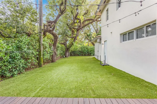 $30,000 | Northeast Coconut Grove, Miami, FL 33133