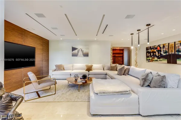 $30,000 | Northeast Coconut Grove, Miami, FL 33133