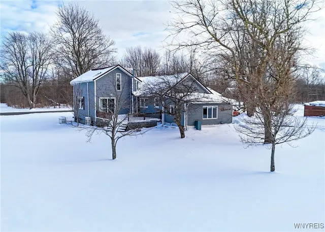 $320,000 | 3610 South Newstead Road, Alden, NY 14001