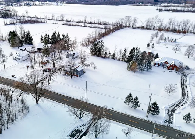 $320,000 | 3610 South Newstead Road, Alden, NY 14001