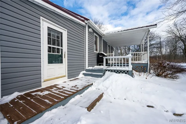 $320,000 | 3610 South Newstead Road, Alden, NY 14001