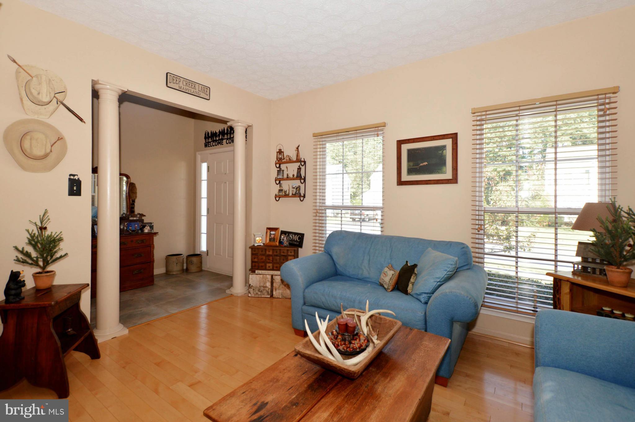 233 Powdersby Road Joppa, MD 21085 - Photo 3 of 30 Living Room