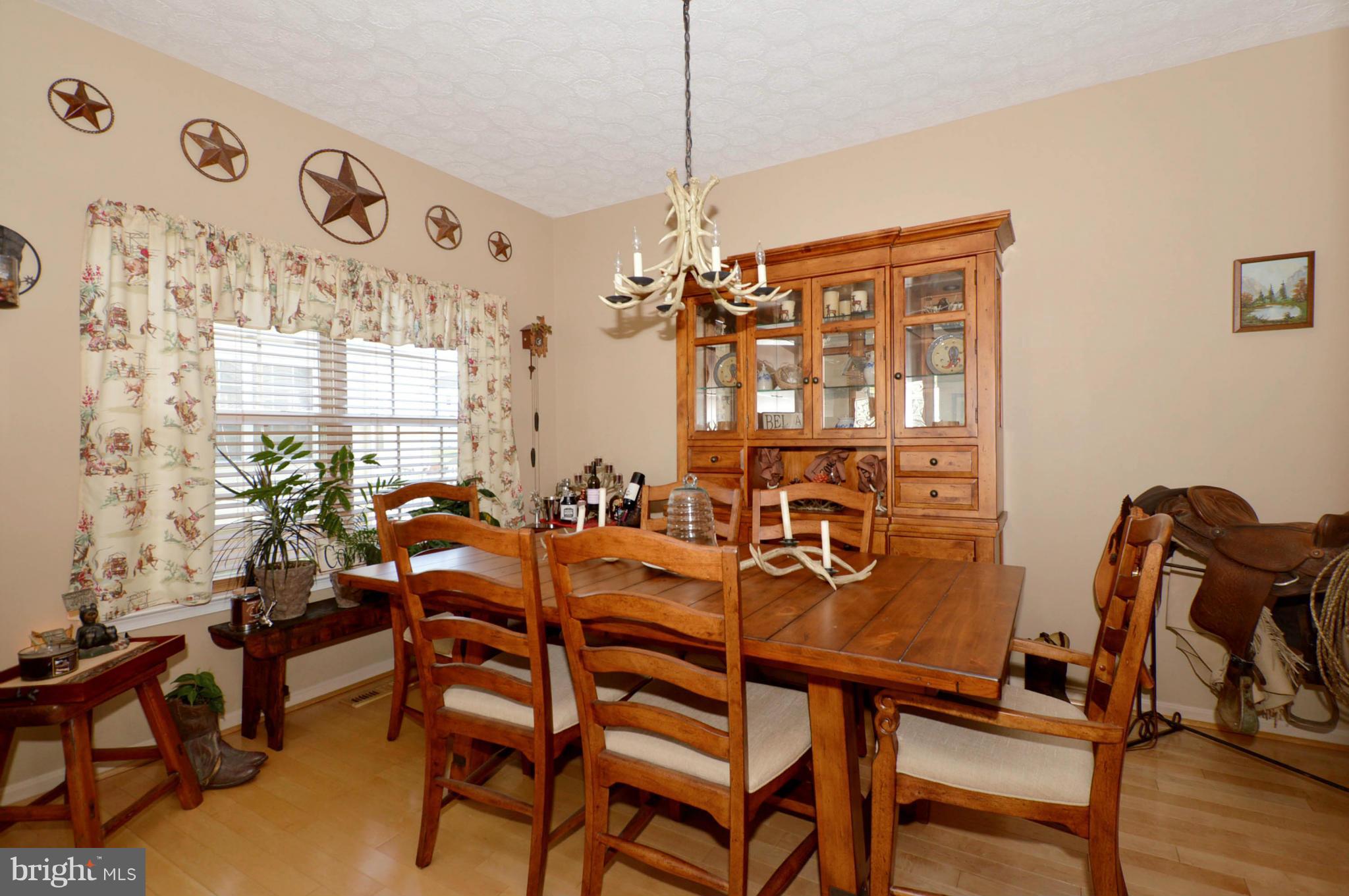 233 Powdersby Road Joppa, MD 21085 - Photo 7 of 30 Dining Room