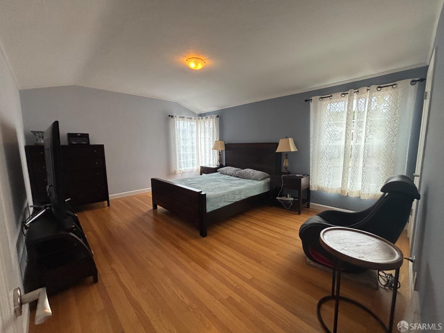 450 Laurel Avenue Millbrae, CA 94030 - Photo 10 of 27 a living room with furniture and a window
