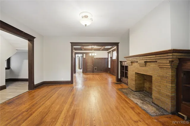 $1,750 | 830 Potomac Avenue, Buffalo, NY 14209