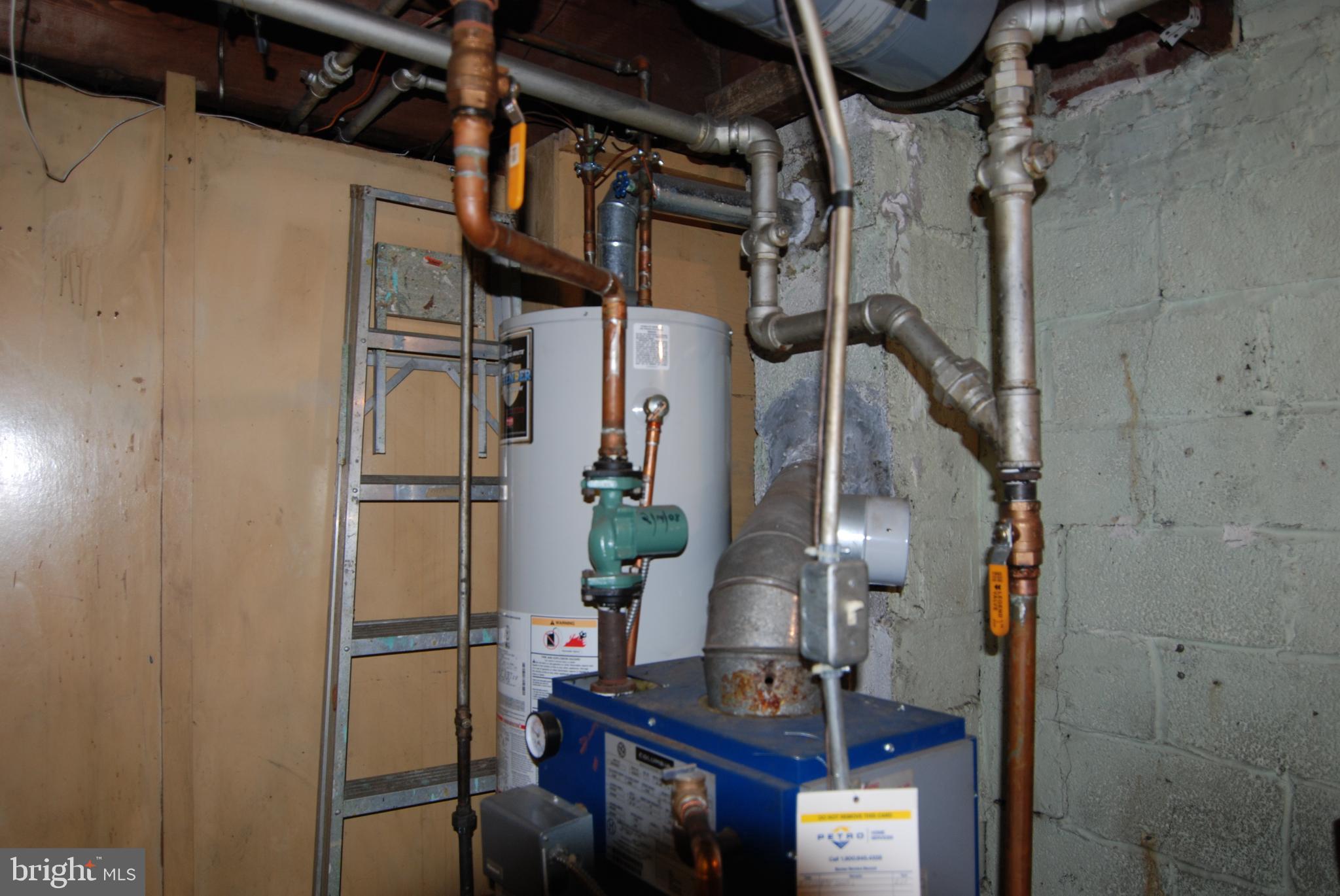 768 Charing Cross Road Baltimore, MD 21229 - Photo 21 of 22 Furnace &. Hot Water Tank