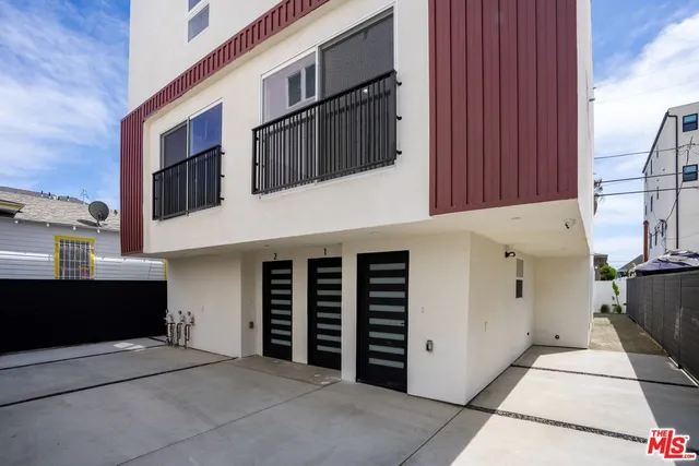$4,350,000 | 1286 West 35th Place, Los Angeles, CA 90007