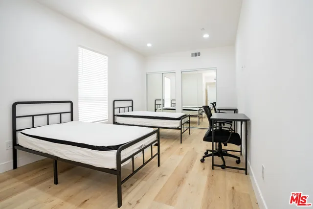 $4,350,000 | 1286 West 35th Place, Los Angeles, CA 90007