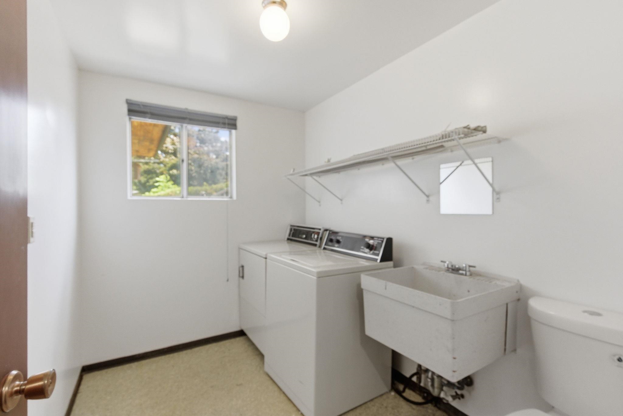 806 South Adams Road Spokane Valley, WA 99037 - Photo 31 of 50