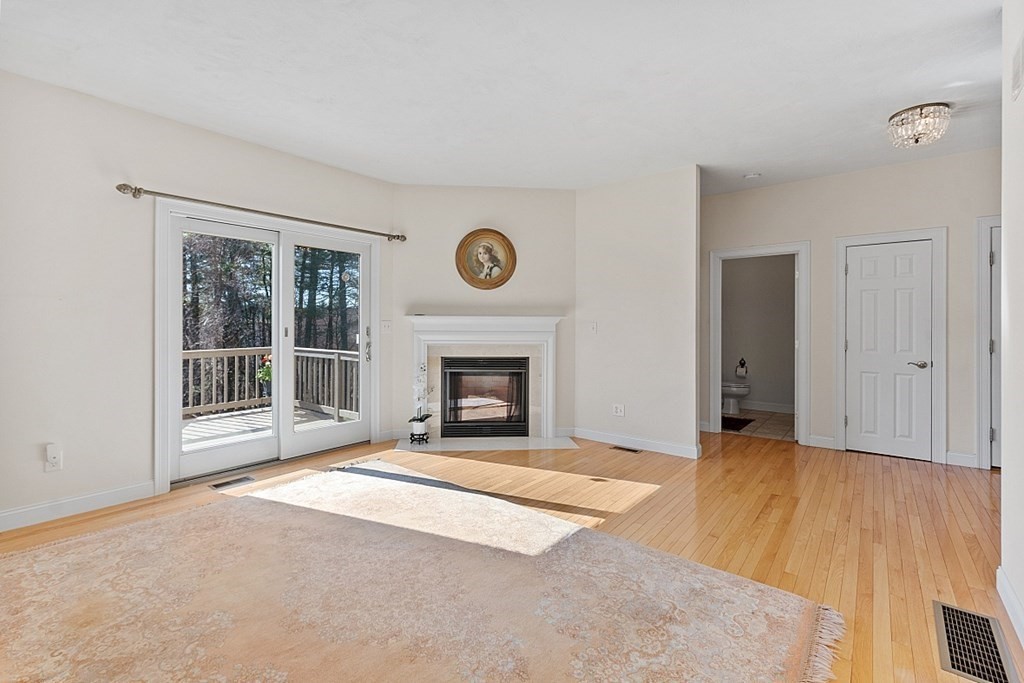 35 Stone Ridge Road, Unit 35 Westford, MA 01886 - Photo 8 of 42 Gallery Image 8