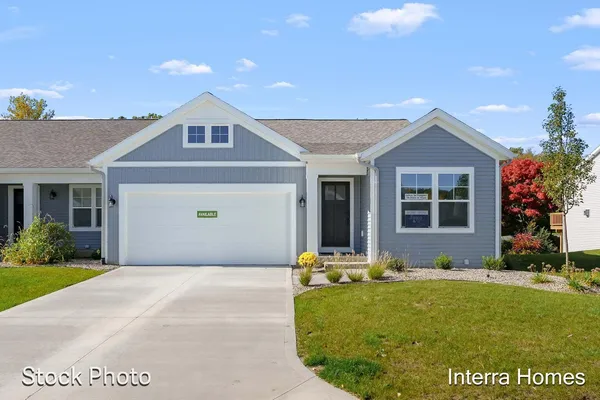 $389,900 | 1597 South Village Circle, Kalamazoo, MI 49009