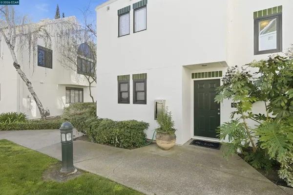 $650,000 | 55 Mozden Lane, Pleasant Hill, CA 94523