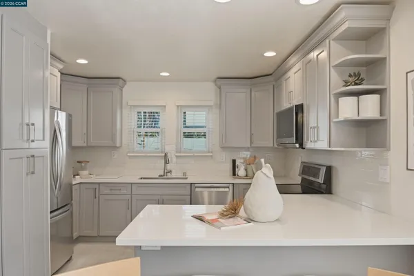 a view of entryway and hall