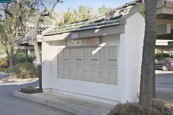 $650,000 | 55 Mozden Lane, Pleasant Hill, CA 94523