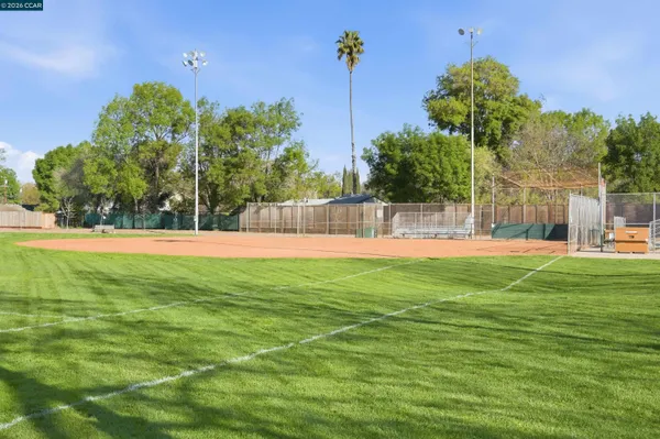 $650,000 | 55 Mozden Lane, Pleasant Hill, CA 94523