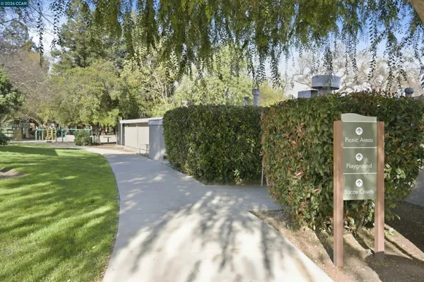 $650,000 | 55 Mozden Lane, Pleasant Hill, CA 94523