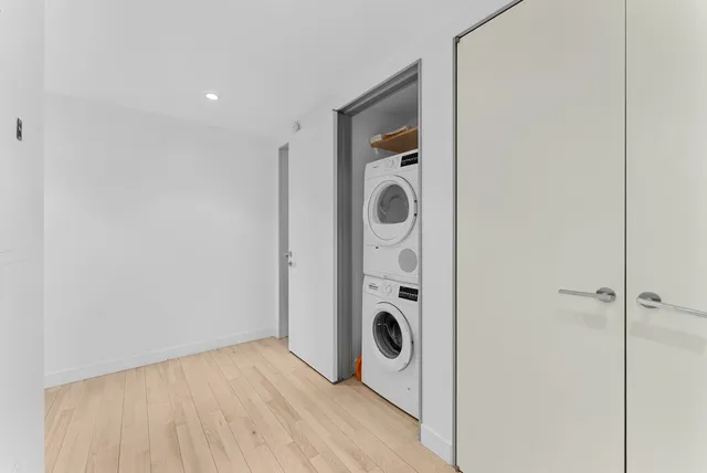 $8,500 | 322 West 57th Street, Unit 39K | Hell's Kitchen